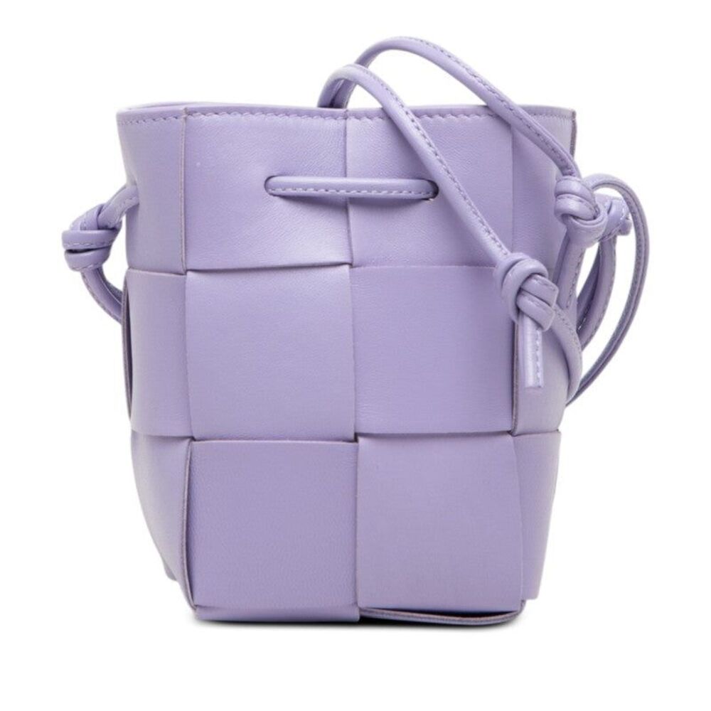 Bottega Veneta Cassette Maxi Intrecciato Shoulder Bag